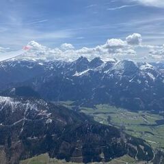 Flugwegposition um 11:13:54: Aufgenommen in der Nähe von Weng im Gesäuse, 8913, Österreich in 2082 Meter